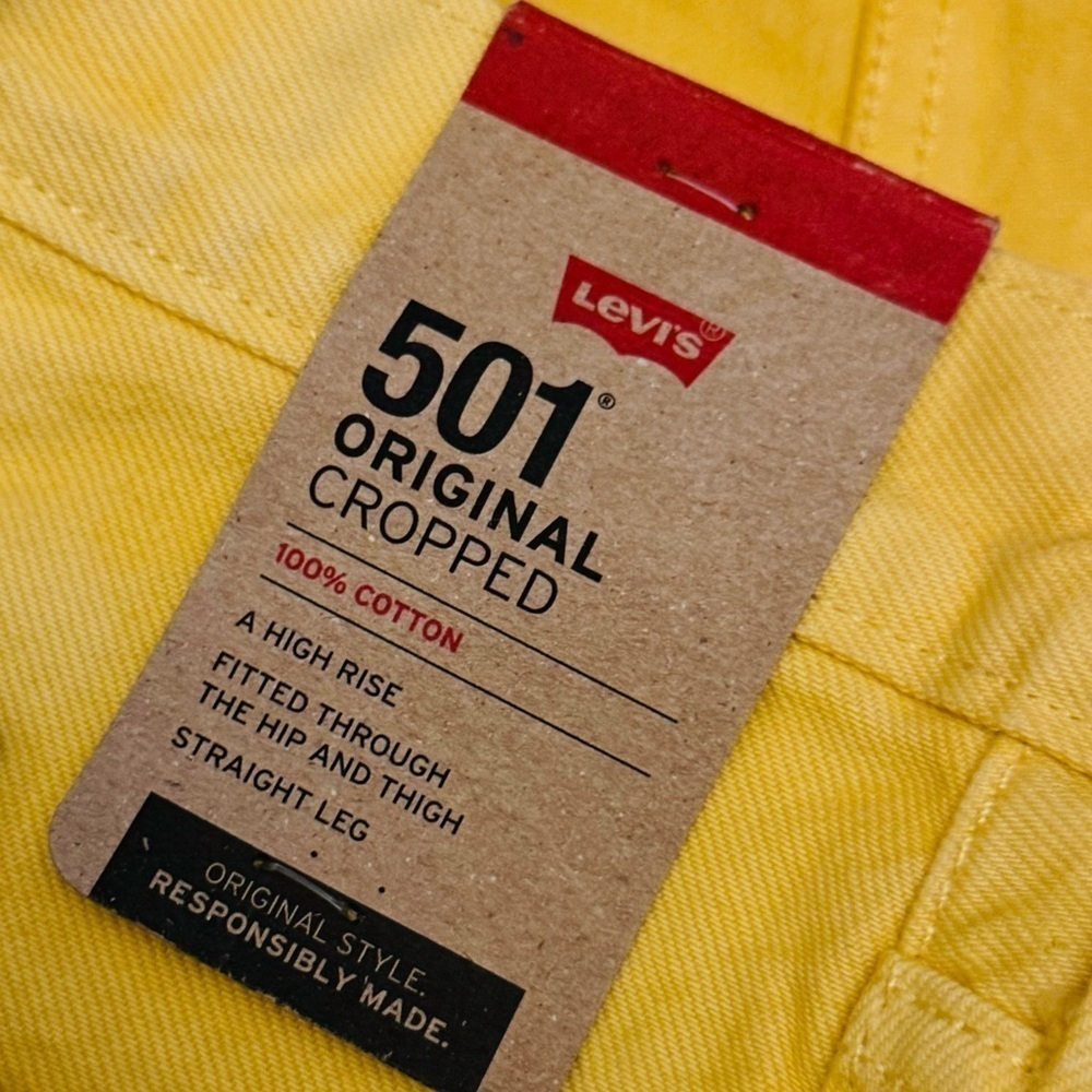 LEVI’S Cropped High Rise Straight Leg Raw Hem Yellow Jeans Size 27 NEW - Picture 9 of 10